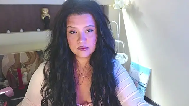 Snapshot of Malika_uAngel chatting on 06-10-26, 10:52 Malika uAngel online show from 06-10-26, 10:52