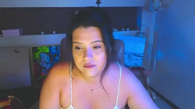 Snapshot of Malika_uAngel chatting on 07-09-26, 10:25 Malika uAngel online show from 07-09-26, 10:25