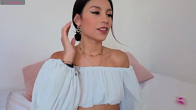 PIA STONE online show from 03-04-26, 08:04