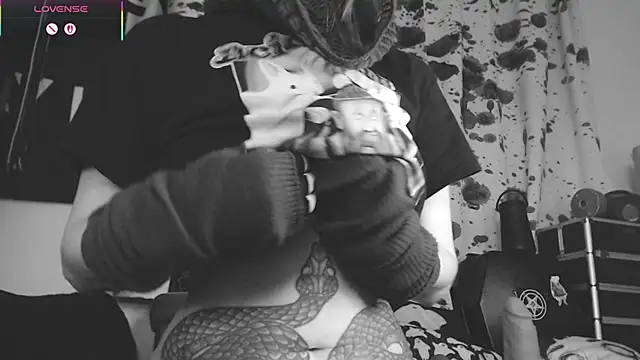 Silentmary online show from 11-21-25, 01:10