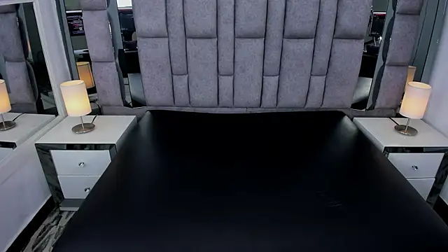 EMMAHILL1 online show from 04-17-26, 11:13