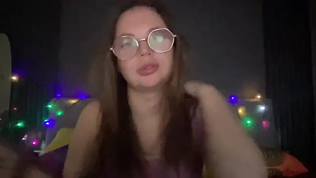 Snapshot of lovebellagrey chatting on 12-21-24, 07:06 lovebellagrey online show from 12-21-24, 07:06