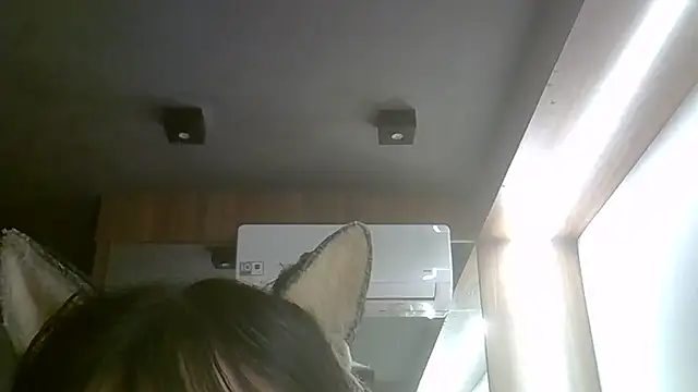 Skinny-Kitten online show from 05-18-26, 08:47