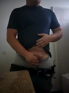 Snapshot of valhallacouple420 chatting on 11-14-25, 11:35 valhallacouple420 online show from 11-14-25, 11:35