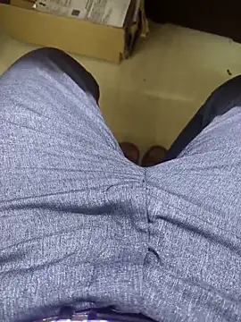 adicma123 online show from 04-04-26, 05:16