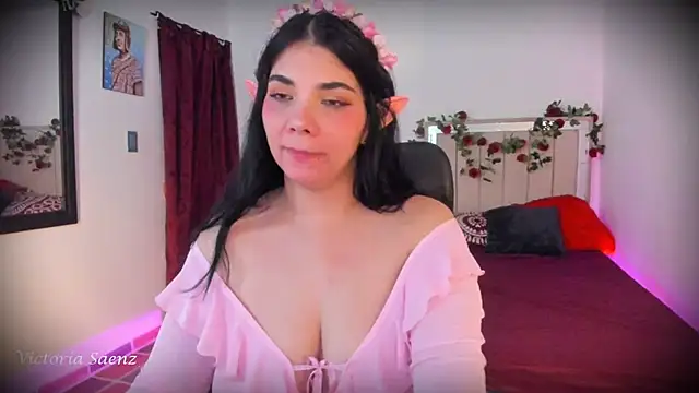 victoriaasaenz  online show from 02-15-26, 01:13