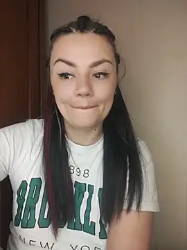 KrissSexi online show from 05-26-26, 07:48