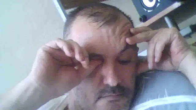 Snapshot of bestofyalcinturkey chatting on 10-31-25, 12:06 bestofyalcinturkey online show from 10-31-25, 12:06