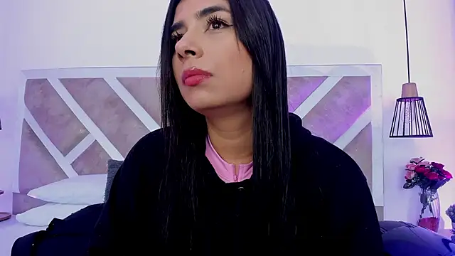 Snapshot of ZiaCalifa chatting on 06-23-26, 12:03 ZiaCalifa online show from 06-23-26, 12:03