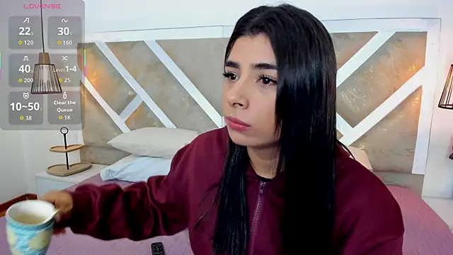 Snapshot of ZiaCalifa chatting on 06-26-26, 11:58 ZiaCalifa online show from 06-26-26, 11:58