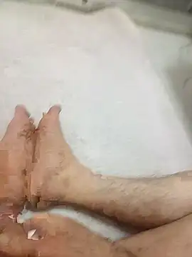 Hardapple01 online show from 03-15-26, 09:21