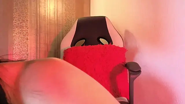 MishaKinki online show from 12-16-25, 07:19