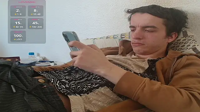 Tombgy07 online show from 03-12-26, 09:15