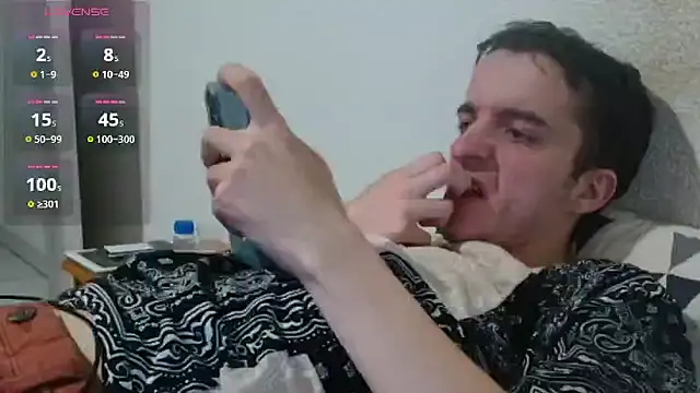 Snapshot of Tombgy07 chatting on 05-02-26, 08:25 Tombgy07 online show from 05-02-26, 08:25