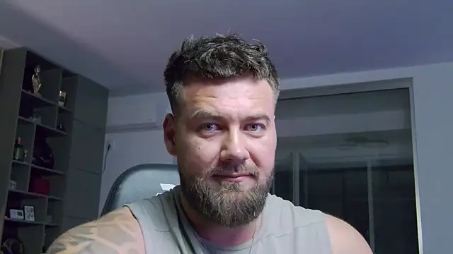 Snapshot of UbbeViking chatting on 04-26-26, 06:49 UbbeViking online show from 04-26-26, 06:49