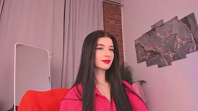 LauraCoy online show from 01-19-26, 02:37