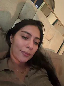 Sophie  Foxxx online show from 04-07-26, 05:02