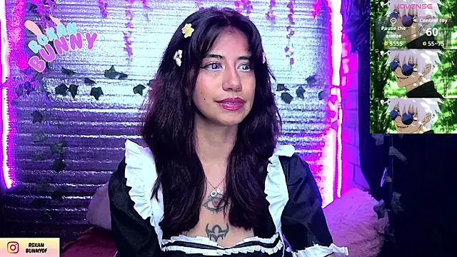 Roxanbunny1 online show from 03-18-26, 07:00