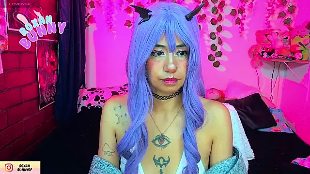 Roxanbunny1 online show from 07-18-26, 03:33