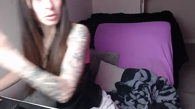 Snapshot of Sofiasweetsecret chatting on 05-10-26, 02:50 Sofiasweetsecret online show from 05-10-26, 02:50