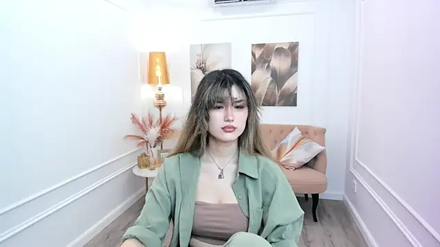 AnneTLi online show from 05-26-26, 03:13