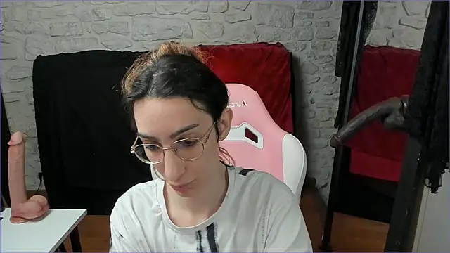 Mayala   online show from 03-29-26, 05:35