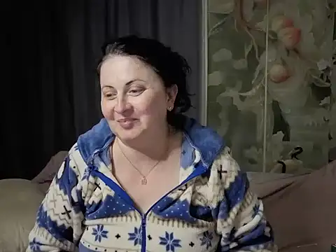 Lillian2 online show from 07-12-26, 01:51