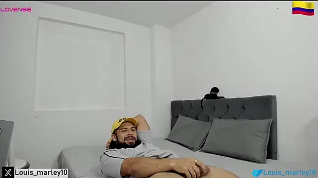 Snapshot of Louis_marley__ chatting on 03-27-26, 08:52 Louis marley online show from 03-27-26, 08:52