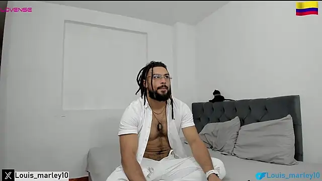 Snapshot of Louis_marley__ chatting on 04-11-26, 04:55 Louis marley online show from 04-11-26, 04:55