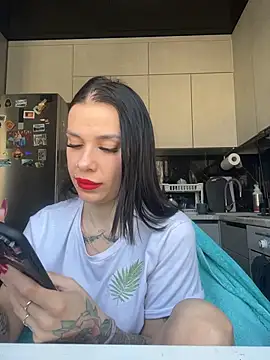 Queen of pain online show from 03-14-26, 07:47