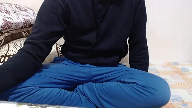 Snapshot of Alexdelarge323 chatting on 01-08-26, 11:34 Alexdelarge323 online show from 01-08-26, 11:34