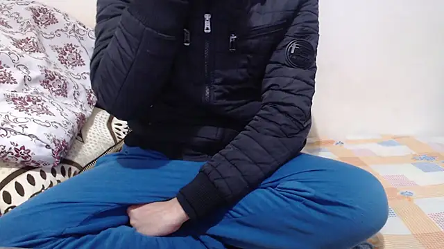 Snapshot of Alexdelarge323 chatting on 01-16-26, 10:19 Alexdelarge323 online show from 01-16-26, 10:19