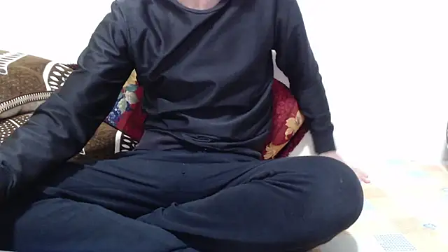 Snapshot of Alexdelarge323 chatting on 02-23-26, 01:41 Alexdelarge323 online show from 02-23-26, 01:41