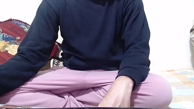 Snapshot of Alexdelarge323 chatting on 04-01-26, 11:44 Alexdelarge323 online show from 04-01-26, 11:44