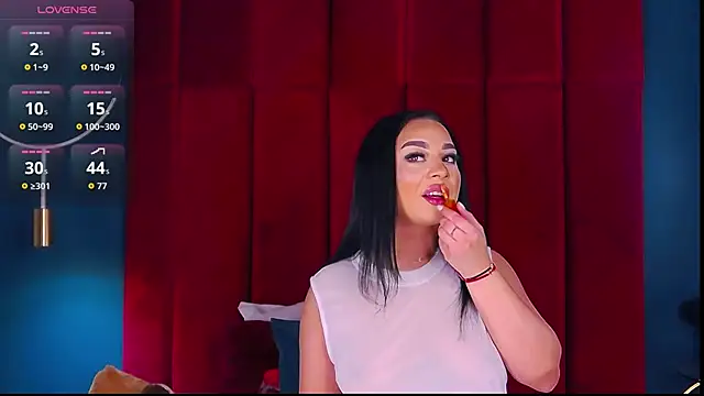 MadyLuxxx online show from 01-15-26, 07:39