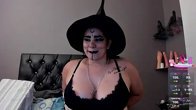 MariaGaitan online show from 10-19-25, 09:04