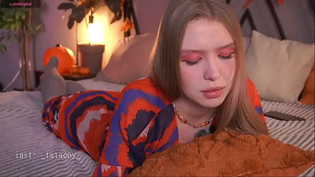 TataCoy online show from 11-21-25, 03:00