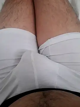 Snapshot of Luismimor93 chatting on 01-23-25, 02:07 Luismimor93 online show from 01-23-25, 02:07