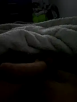 Snapshot of Luismimor93 chatting on 09-23-25, 05:54 Luismimor93 online show from 09-23-25, 05:54