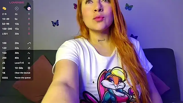 Snapshot of Aniha_ chatting on 01-10-25, 06:09 Aniha online show from 01-10-25, 06:09