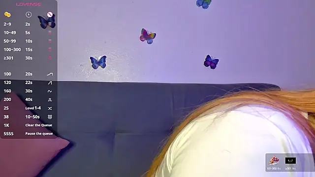 Snapshot of Aniha_ chatting on 01-10-25, 09:13 Aniha online show from 01-10-25, 09:13