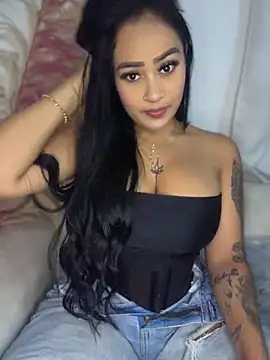 Luisa Fernandaa online show from 05-29-26, 03:15