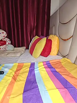 NicRaisaa online show from 07-01-26, 04:36