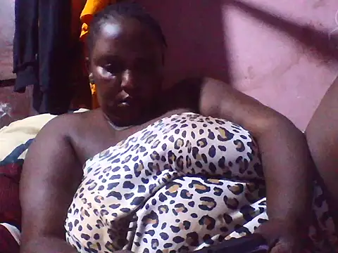 Snapshot of big_clits chatting on 04-09-26, 07:19 big clits online show from 04-09-26, 07:19