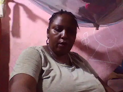 Snapshot of big_clits chatting on 04-15-26, 07:04 big clits online show from 04-15-26, 07:04