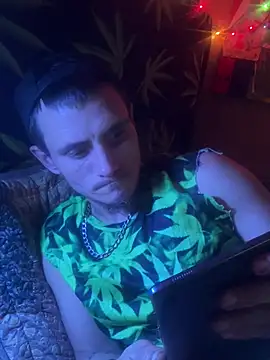 Snapshot of bugboy chatting on 02-10-26, 06:50 bugboy online show from 02-10-26, 06:50