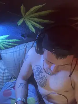 Snapshot of bugboy chatting on 02-19-26, 07:04 bugboy online show from 02-19-26, 07:04