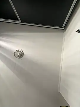 Snapshot of Gipoltergeist chatting on 04-15-26, 03:19 Gipoltergeist online show from 04-15-26, 03:19