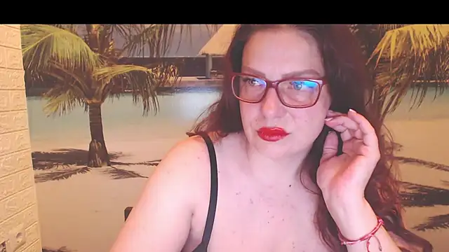 Queen  Natasha online show from 06-24-26, 09:03