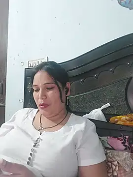Poojabhabi101 online show from 05-22-26, 07:48